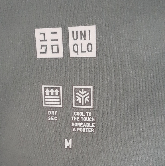 Uniqlo gym shorts, size M - Picture 3 of 5